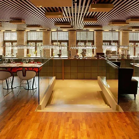 优思明科希策酒店 酒店