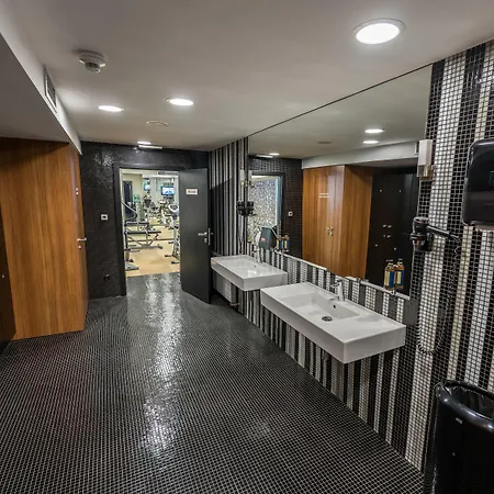 优思明科希策酒店