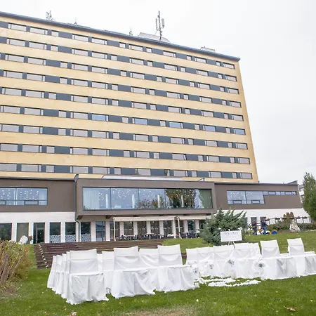 优思明科希策酒店 酒店