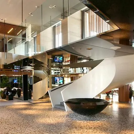 优思明科希策酒店 酒店